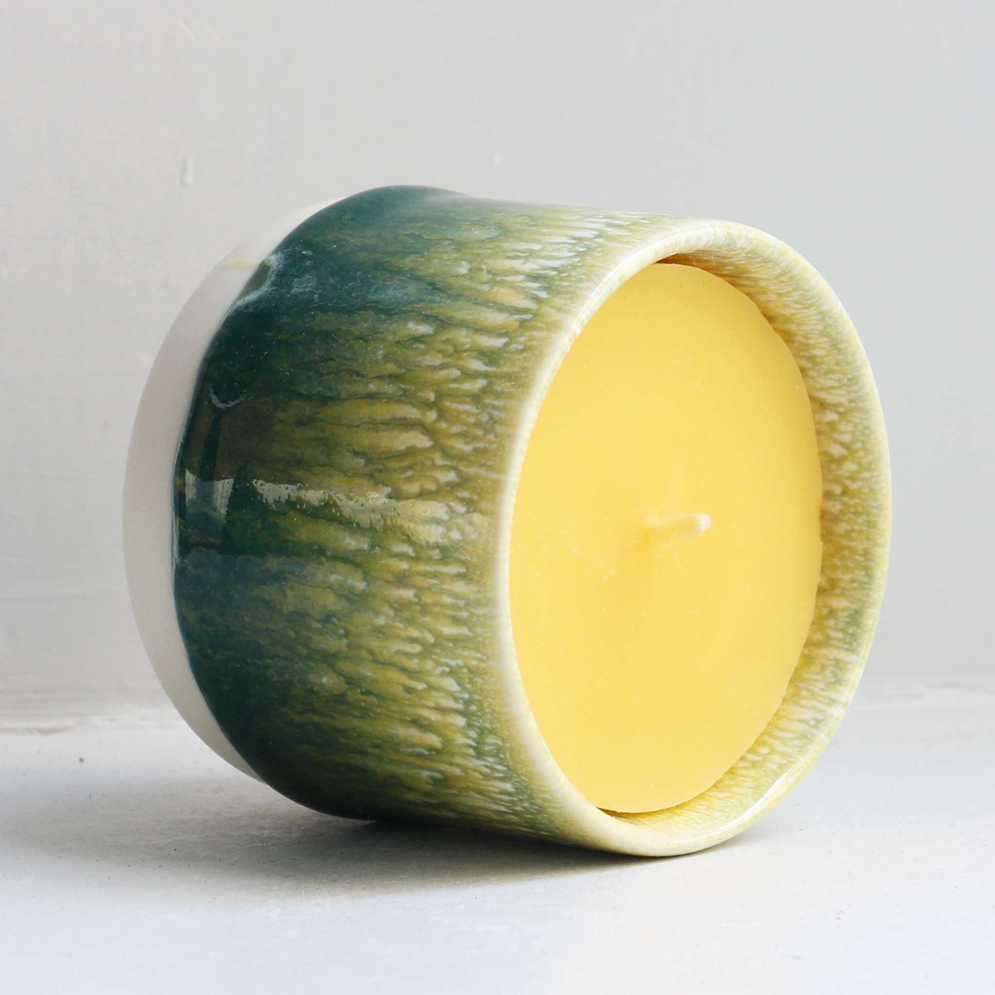 Beeswax Sip Candle - Image 2