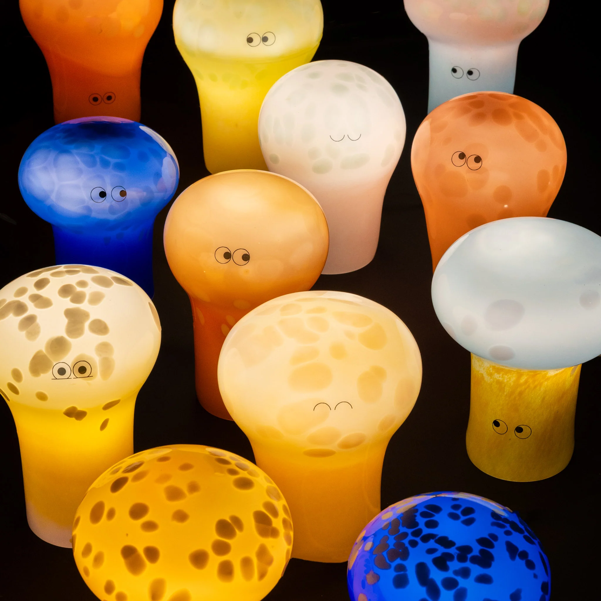Crystal Blob Lamp - Image 6