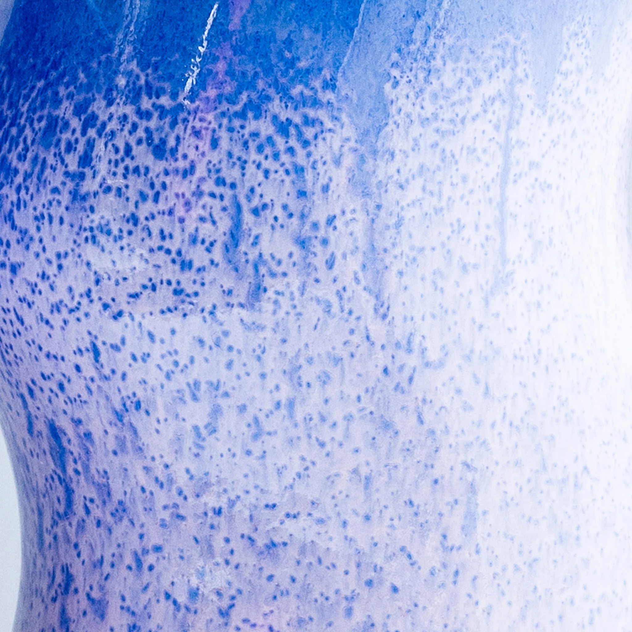 Hana Vase - Large - Image 4