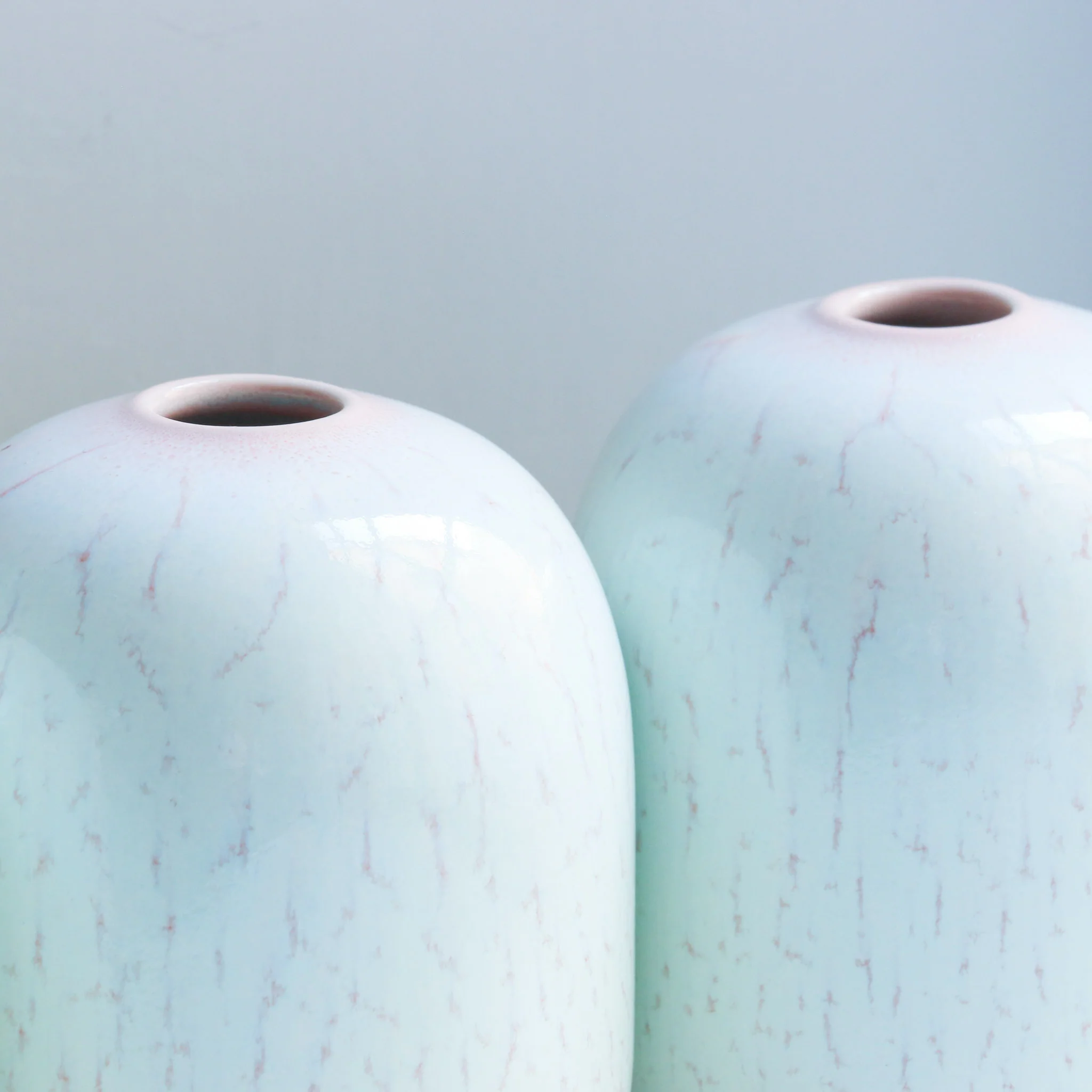 Hana Vase - Small - Image 4