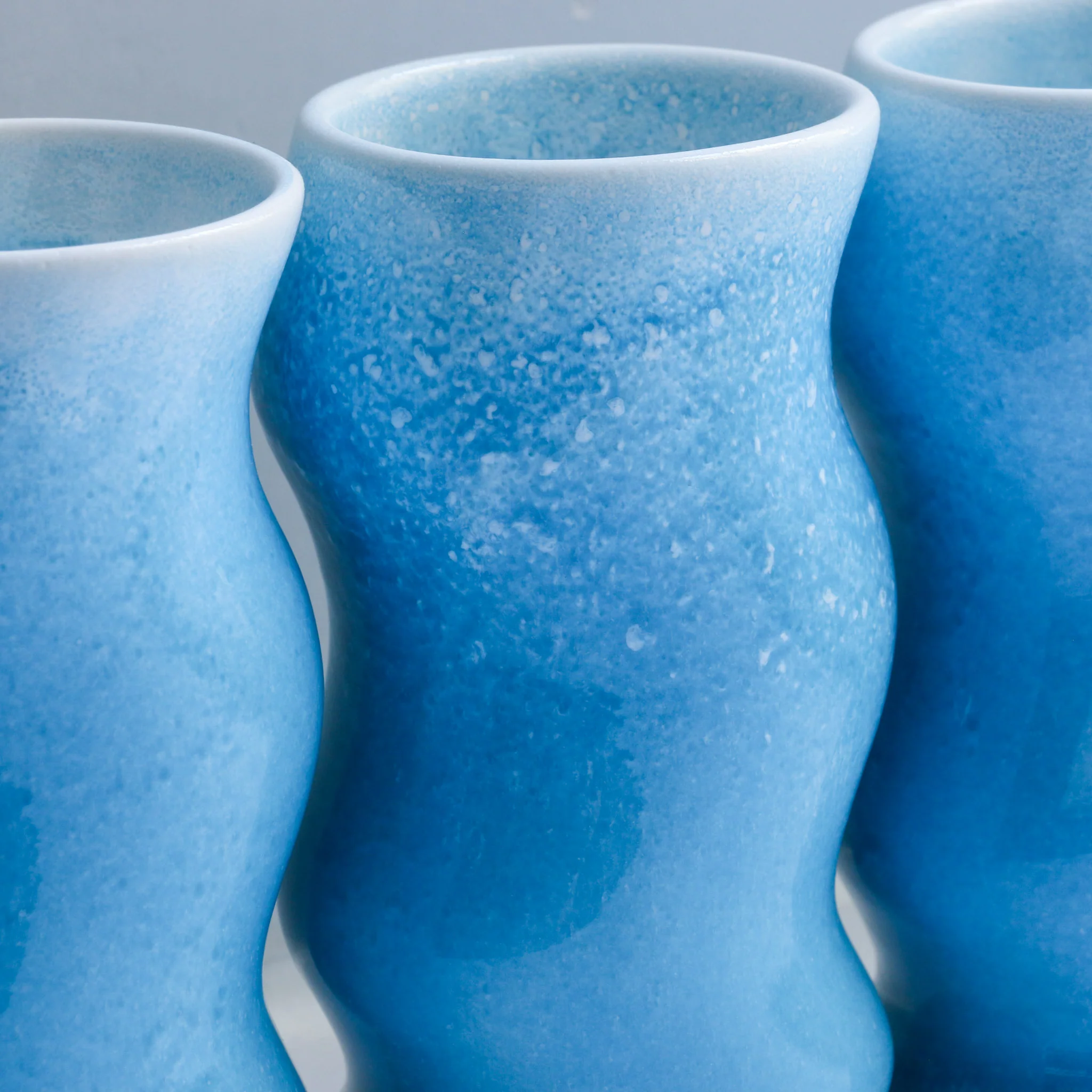 Hana Vase - Small - Image 3