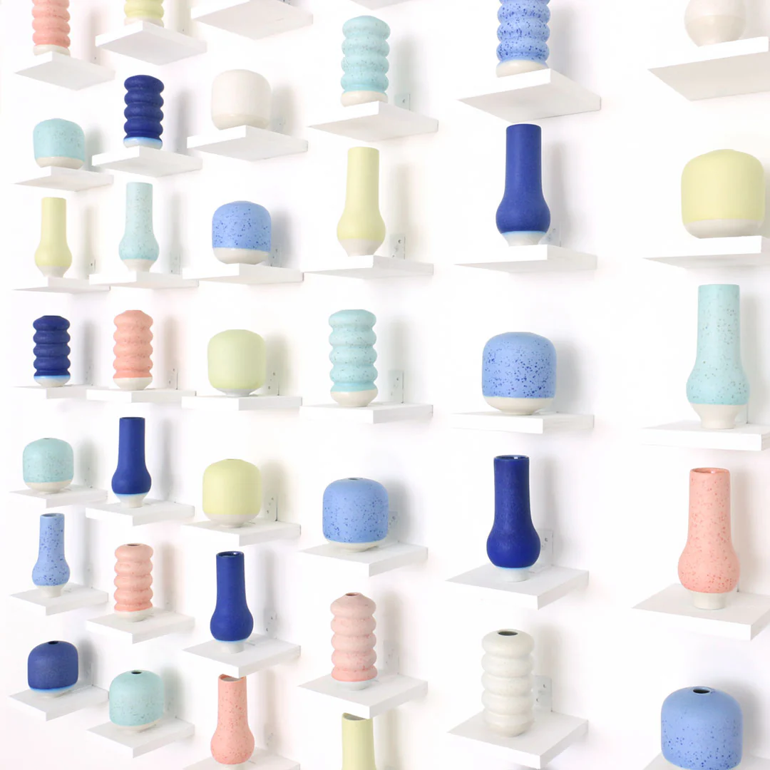 Hana Vase - Small - Image 9