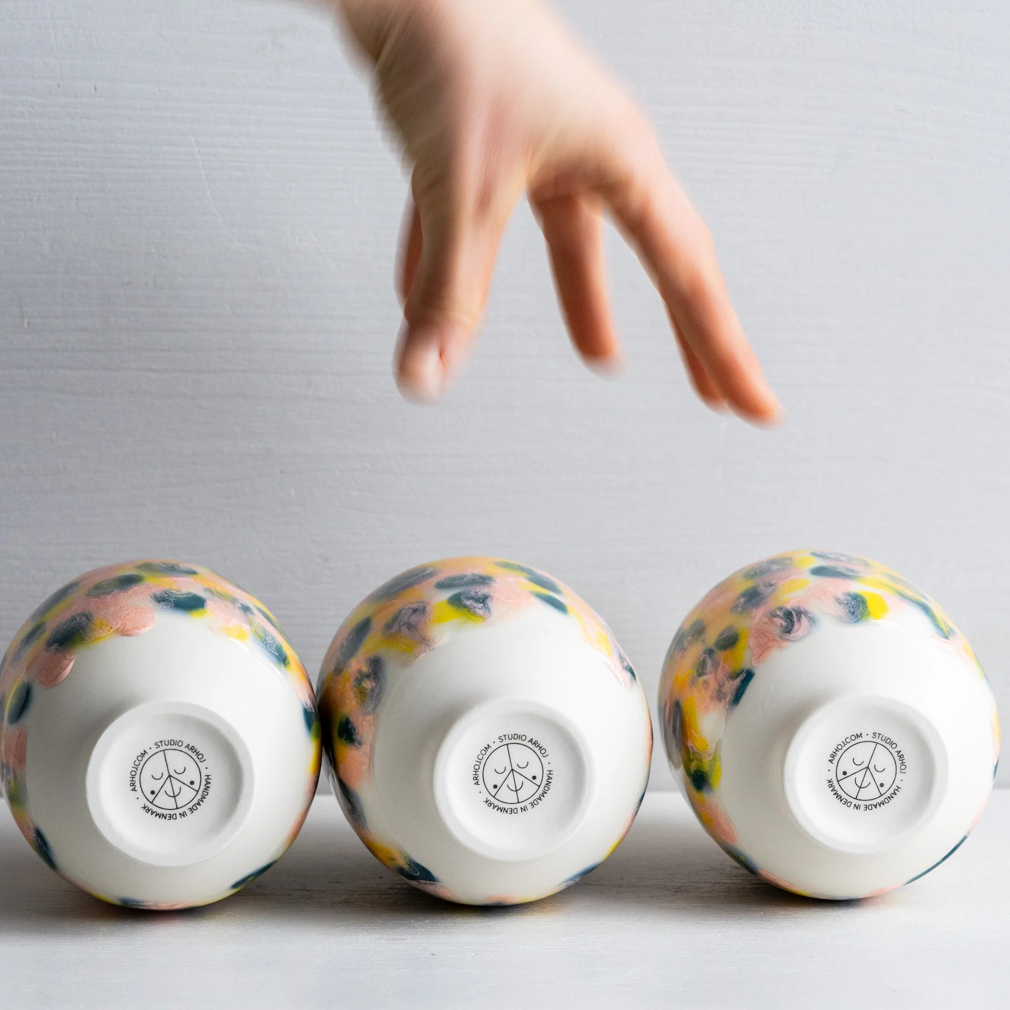 Hana Vase - Small - Image 4