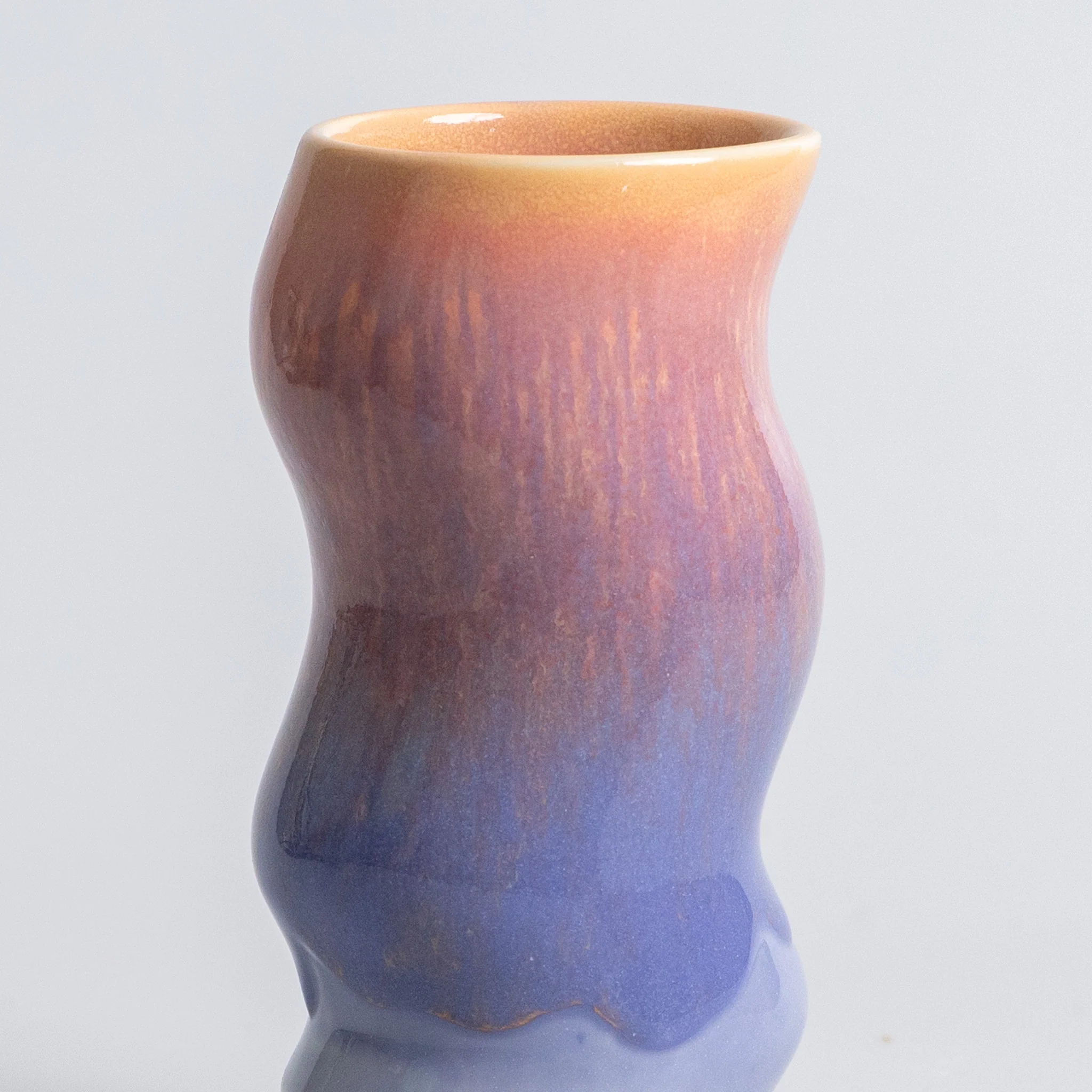 Hana Vase - Small - Image 4