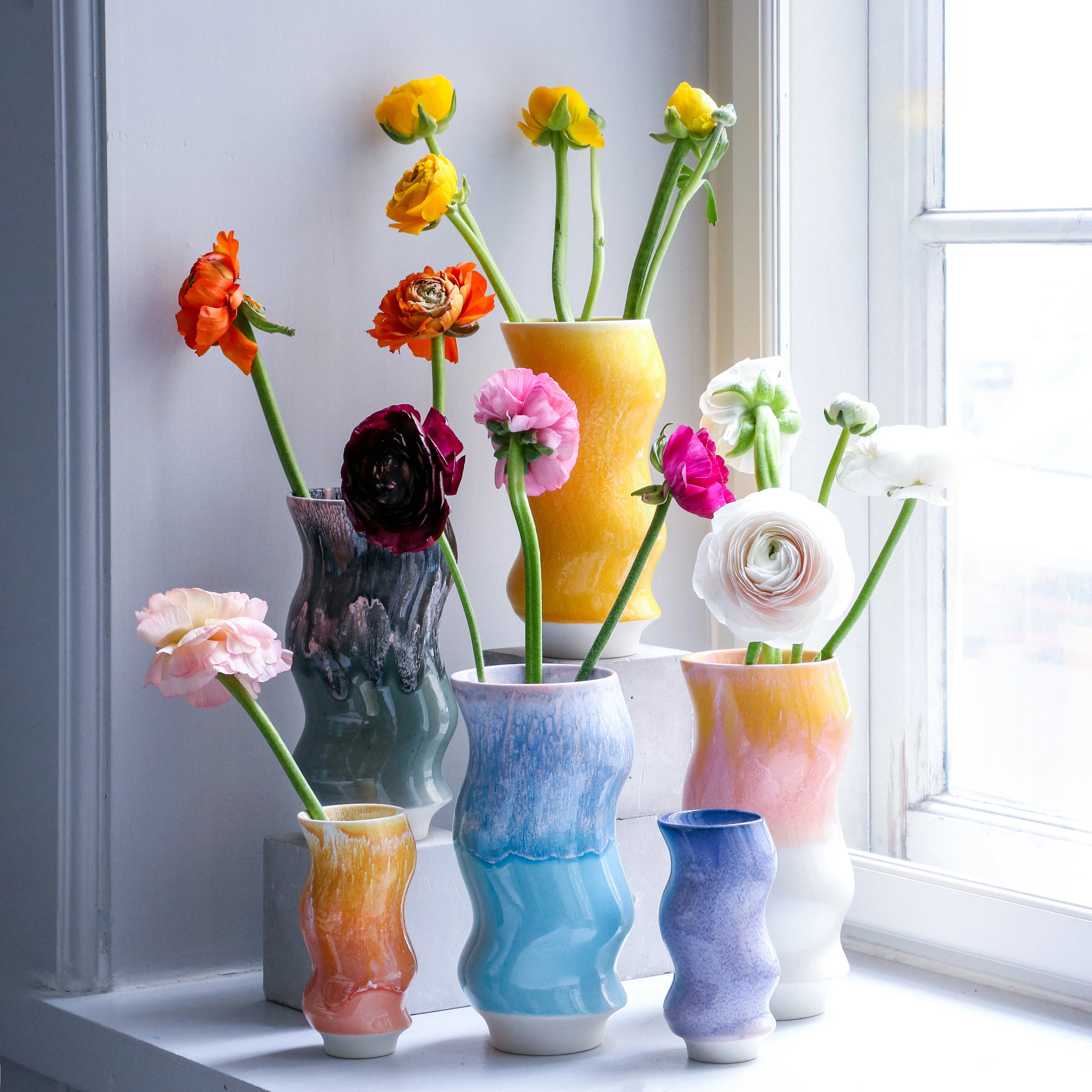 Hana Vase - Small - Image 9