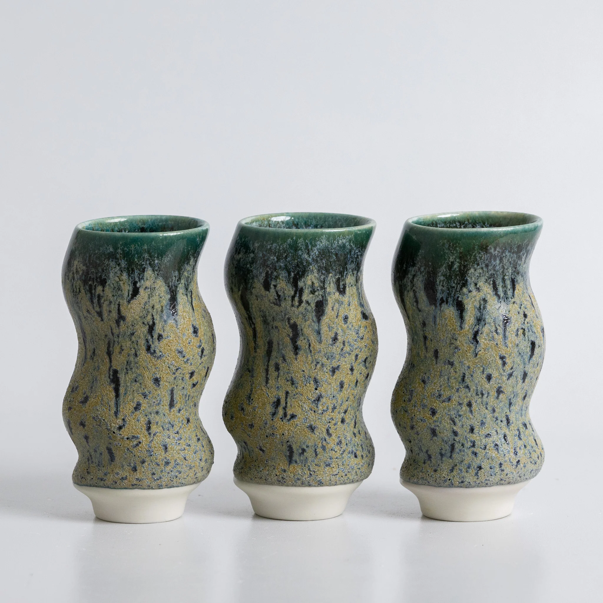 Hana Vase - Small - Image 2