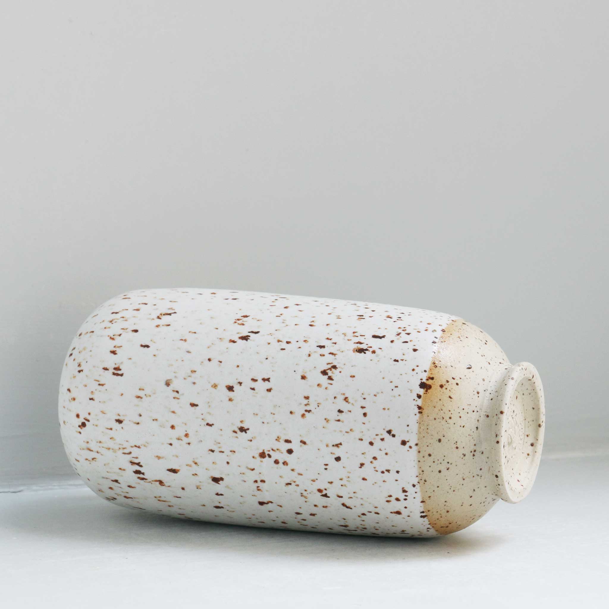 Mini Yuki Vase - Image 4