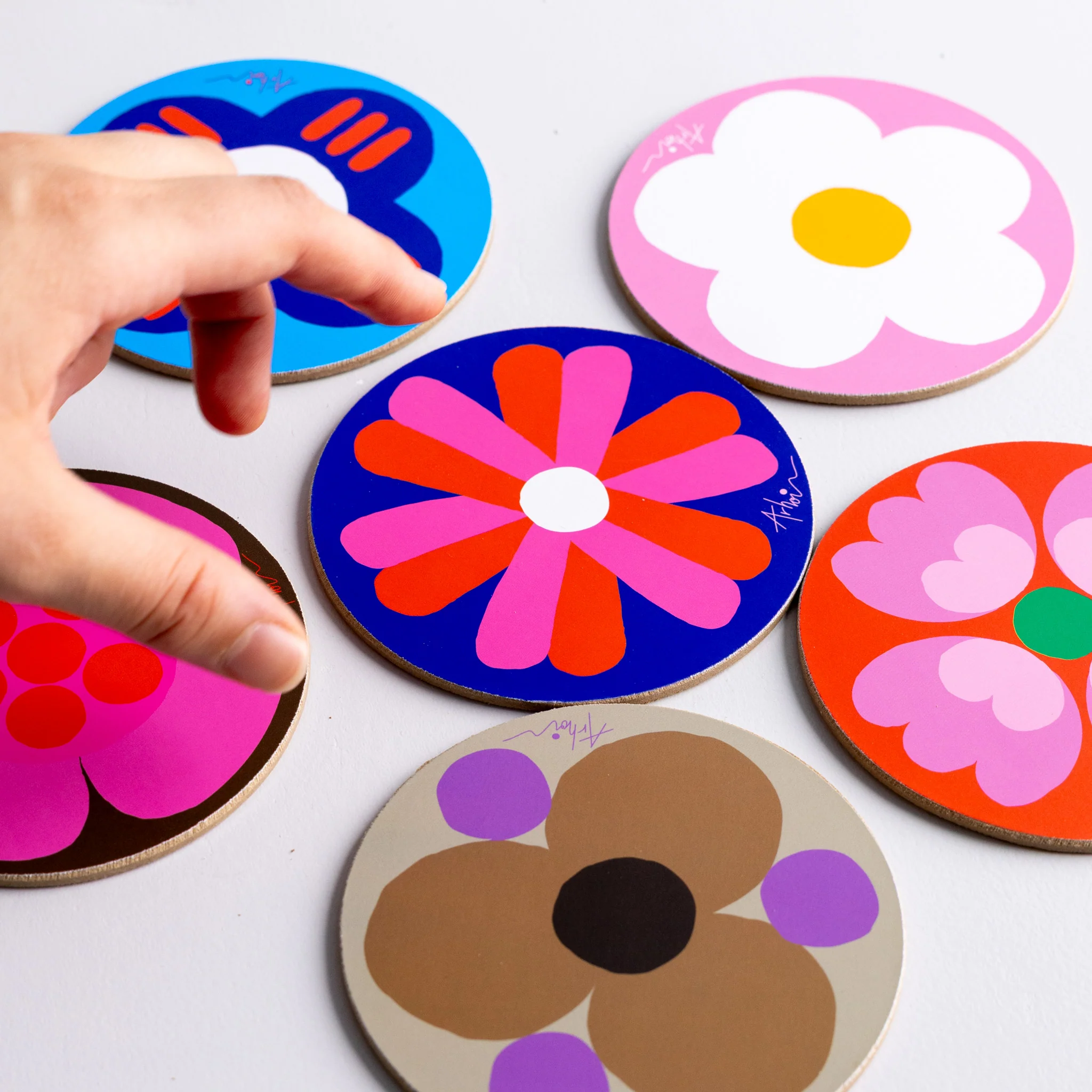 Party Coaster - Image 8