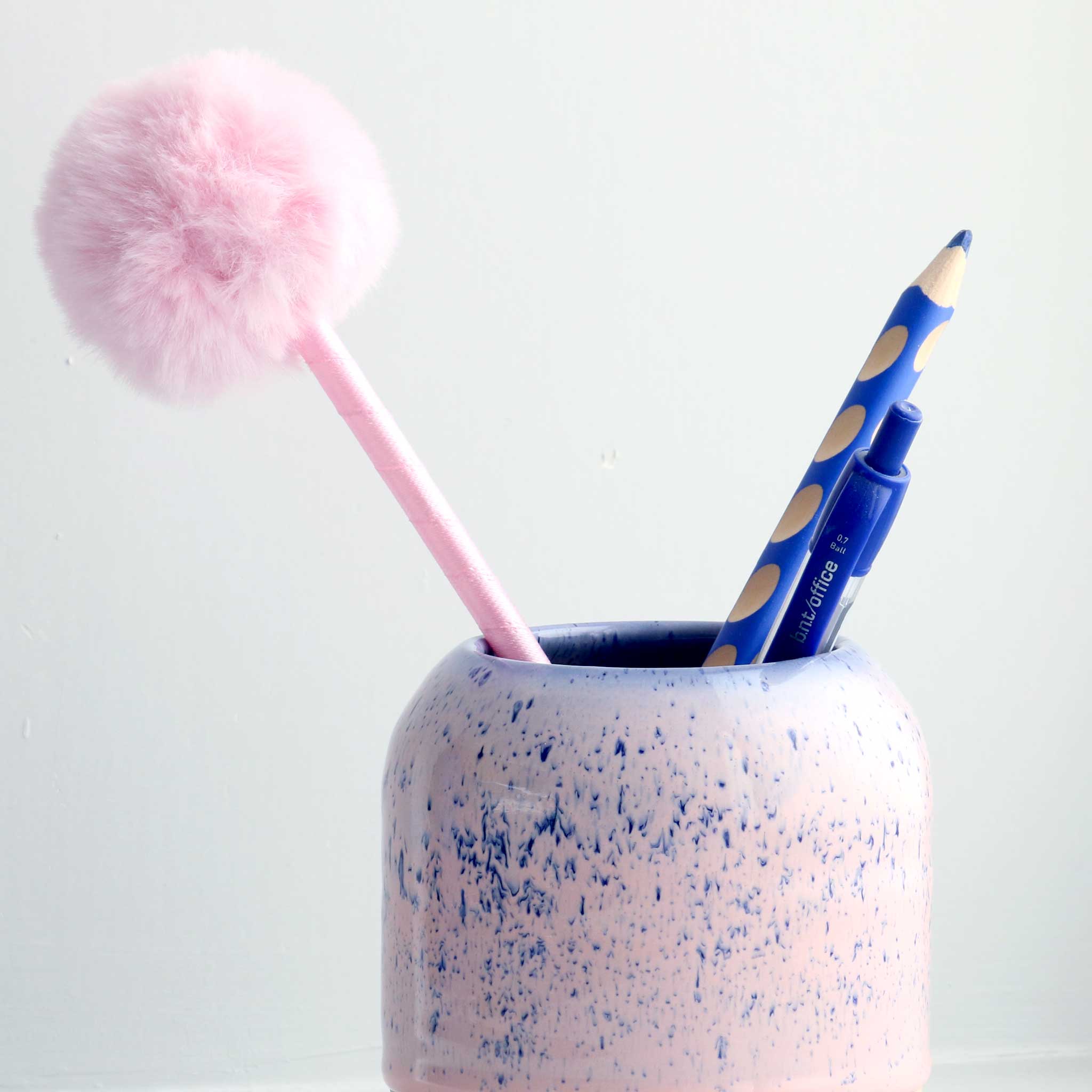 Pen Holder - Image 4