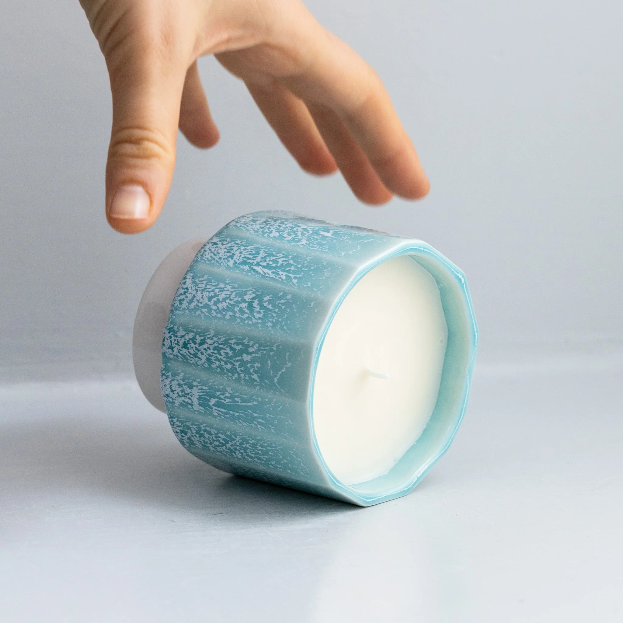 Explorer Candle - Image 3