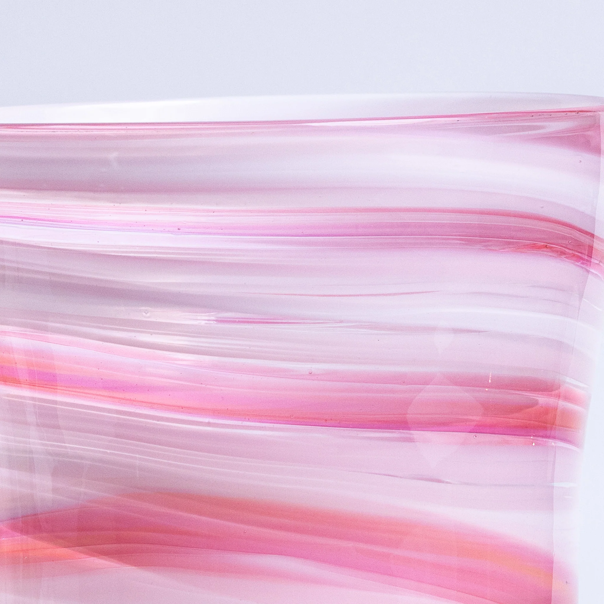 Tulip Vase - Image 2