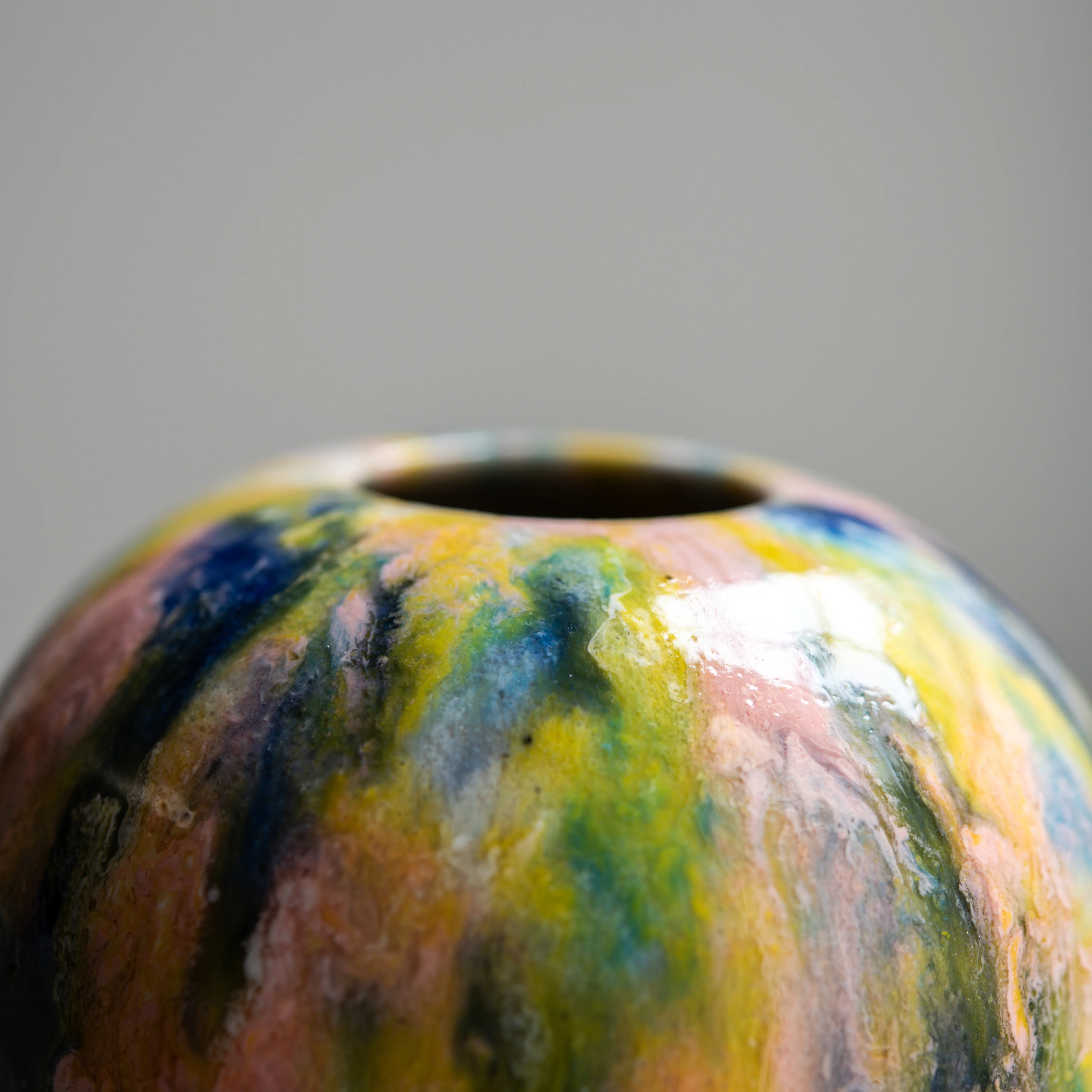 Yuki Vase - Image 5